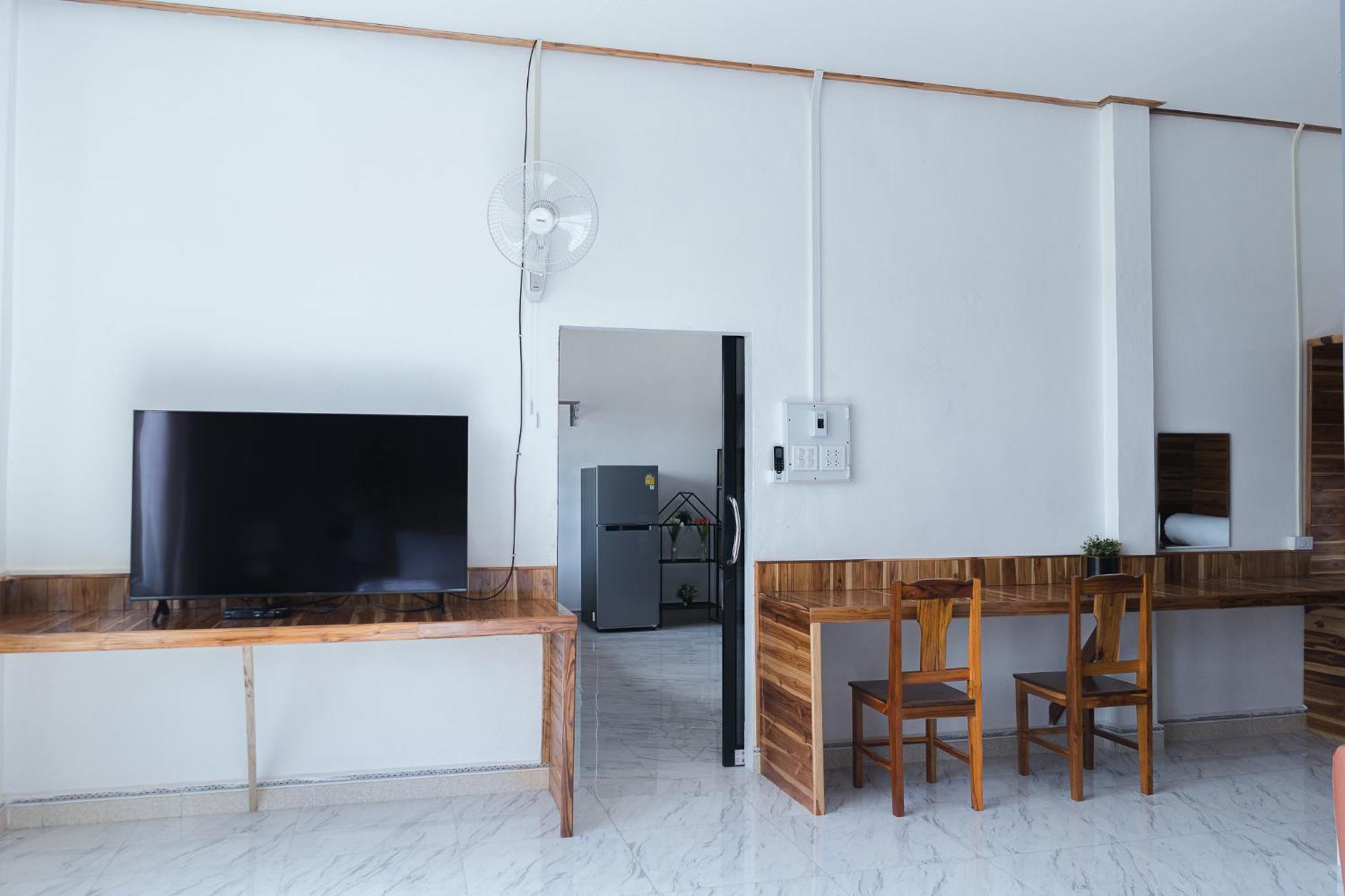 Tulip Hotel Luang Namtha Bagian luar foto