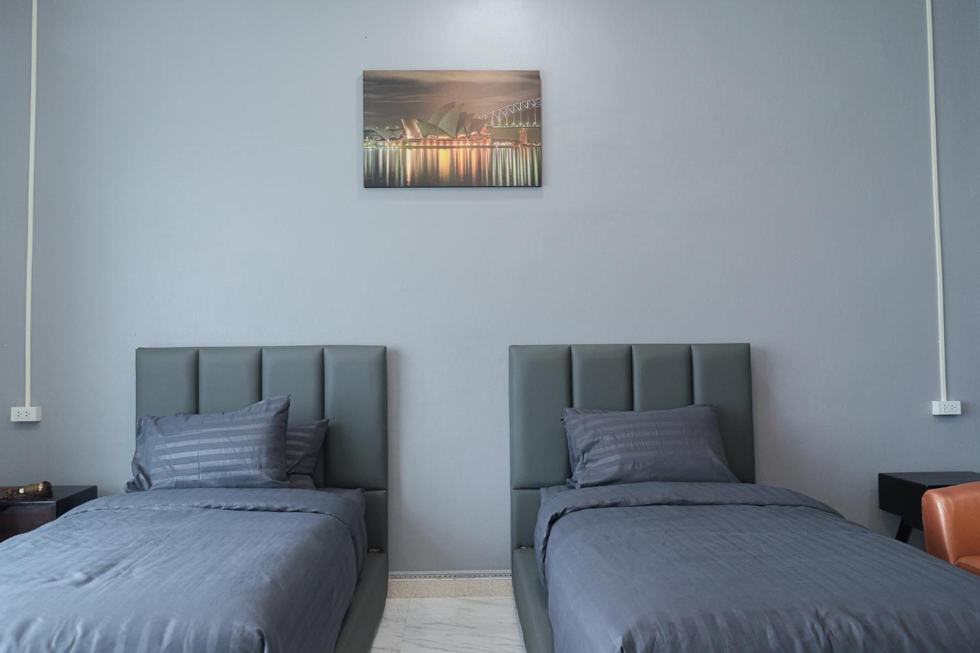 Tulip Hotel Luang Namtha Bagian luar foto