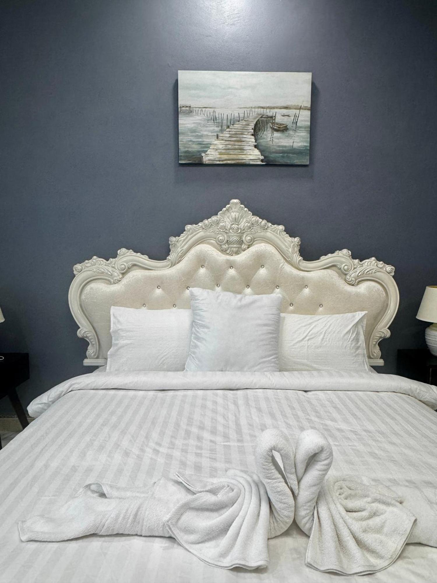 Tulip Hotel Luang Namtha Bagian luar foto