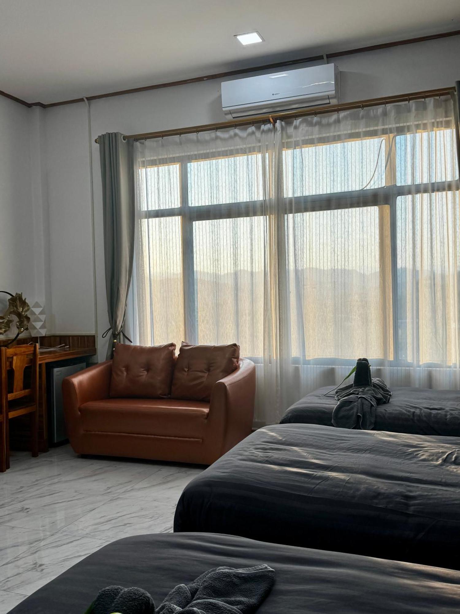 Tulip Hotel Luang Namtha Bagian luar foto